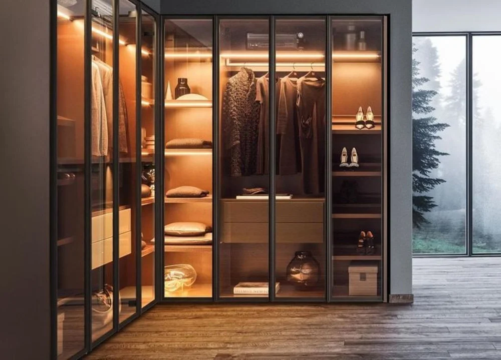 Wardrobe Image